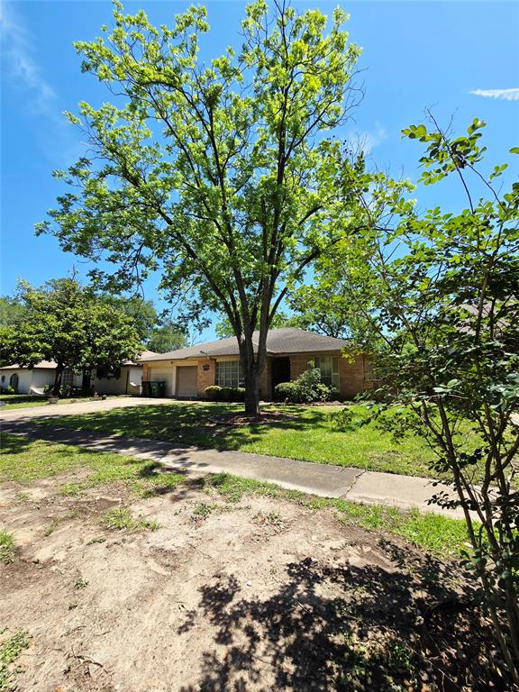 14814 Mcleod Drive, Houston, Texas image 2