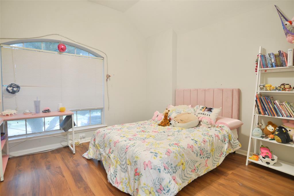 8405 Rayleine Drive, Pearland, Texas image 24