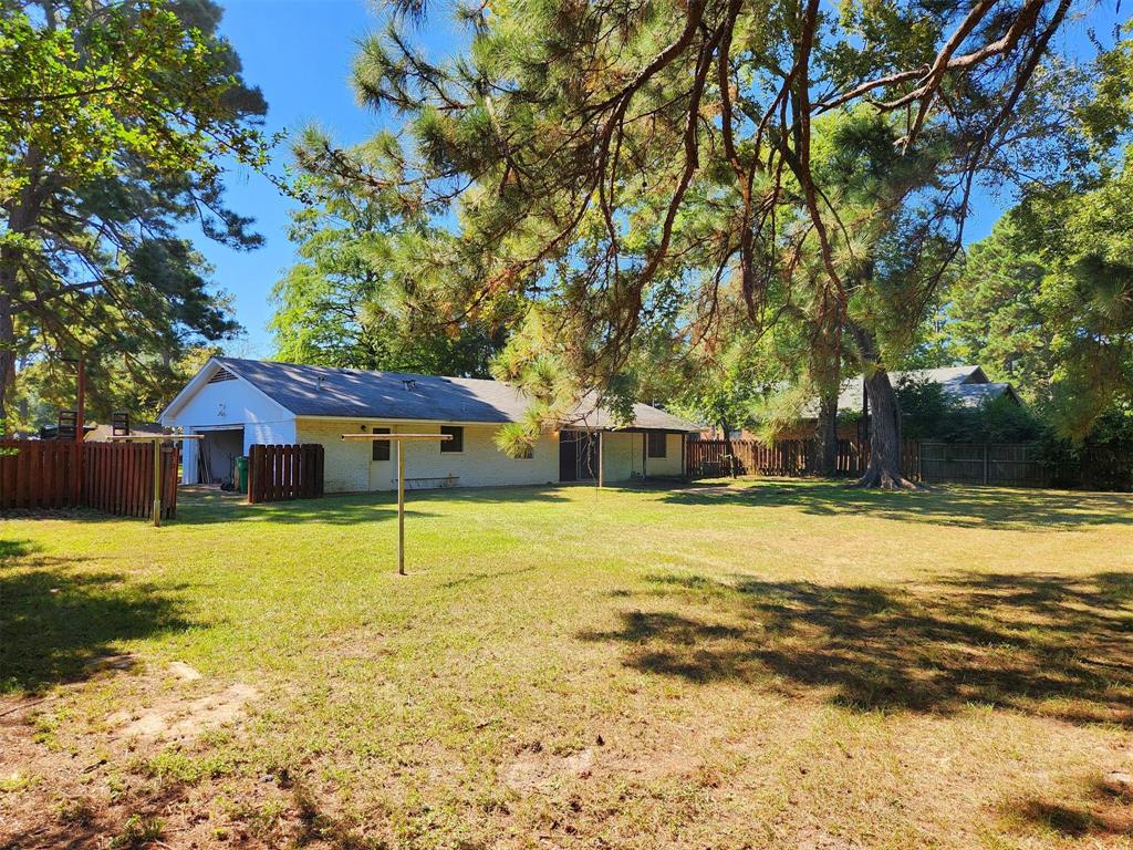 115 Meadowbrook Drive, Palestine, Texas image 38