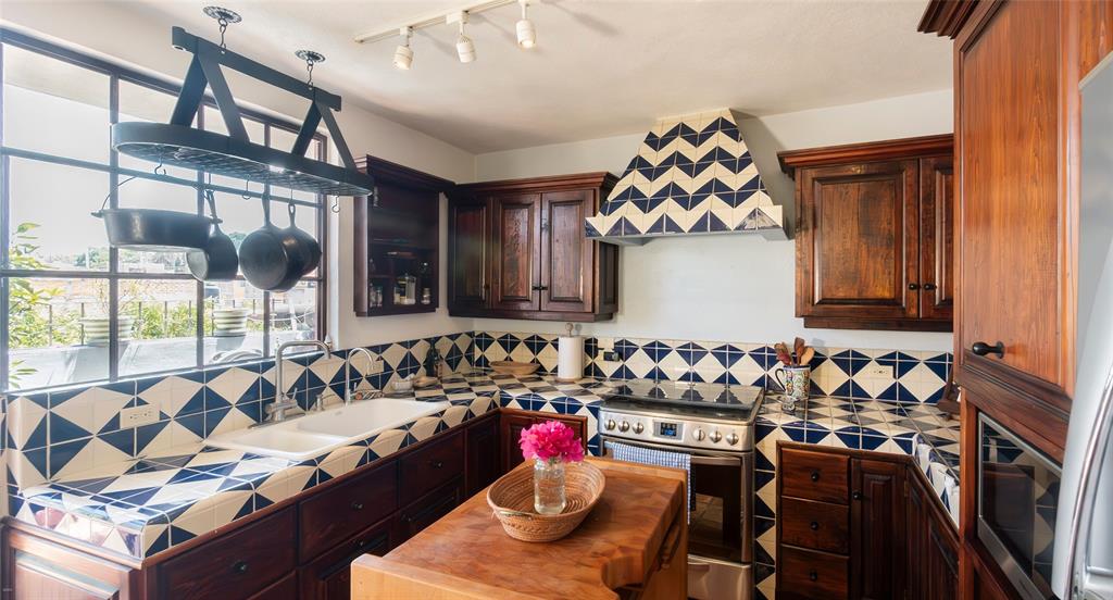 37750, Mexico, 1 Bedroom Bedrooms, ,3 BathroomsBathrooms,Residential,Active,9867