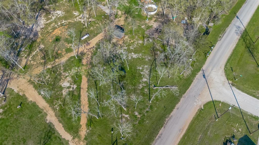38056 S Bonnie Lake Drive, Hempstead, Texas image 10
