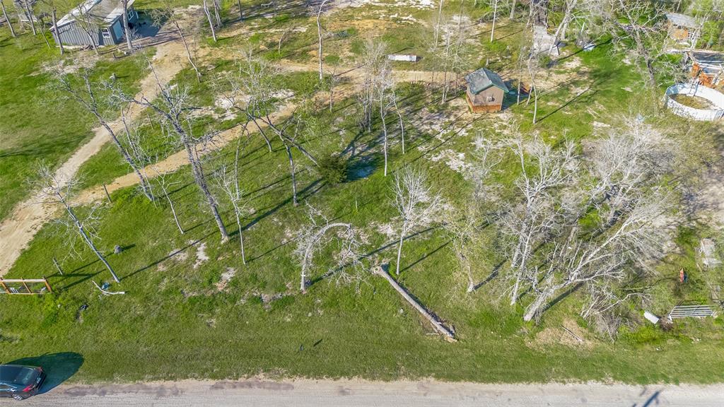 38056 S Bonnie Lake Drive, Hempstead, Texas image 3