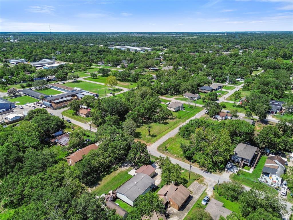 6718 Overton Street, Hitchcock, Texas image 10