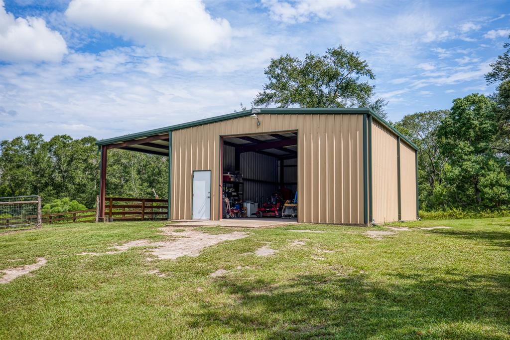 533 Meadow Creek Road, Bellville, Texas image 43