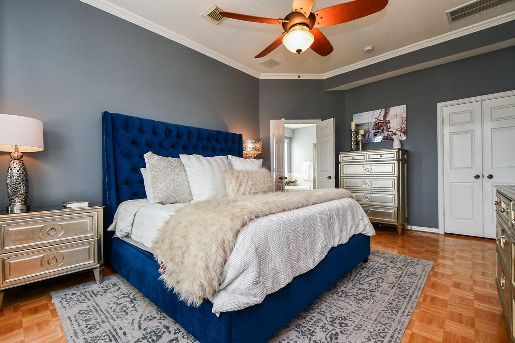 3027 Fallbrook Drive, Pearland, Texas image 16