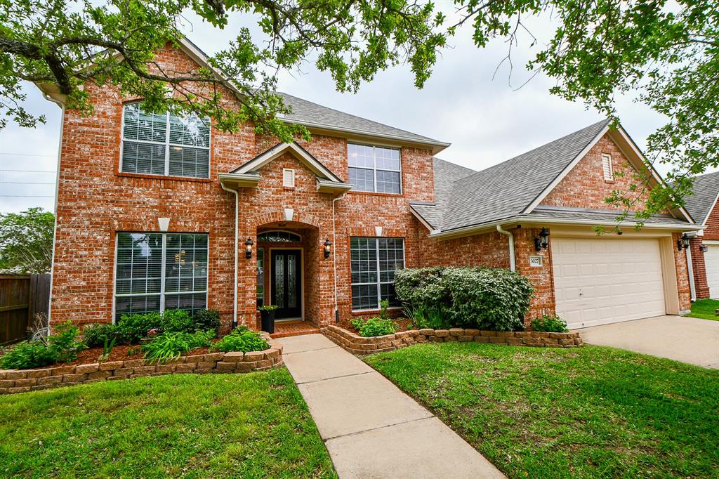 3027 Fallbrook Drive, Pearland, Texas image 1