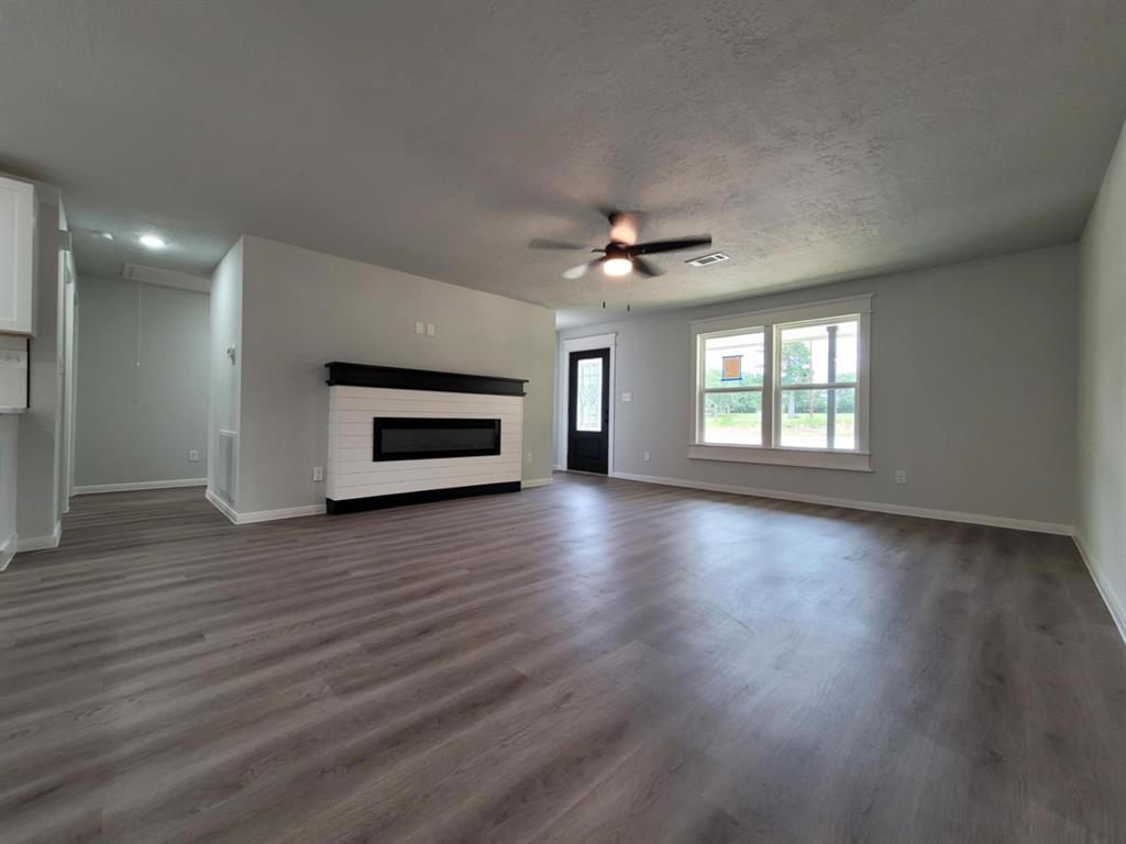 24481 Faith Lane, Hempstead, Texas image 8