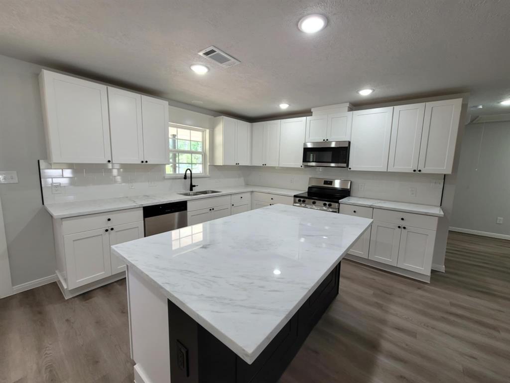 24481 Faith Lane, Hempstead, Texas image 6