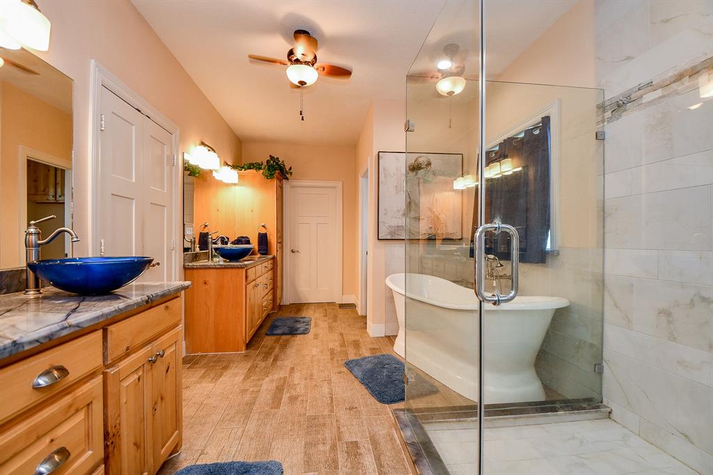 8520 Spell Road, Needville, Texas image 22