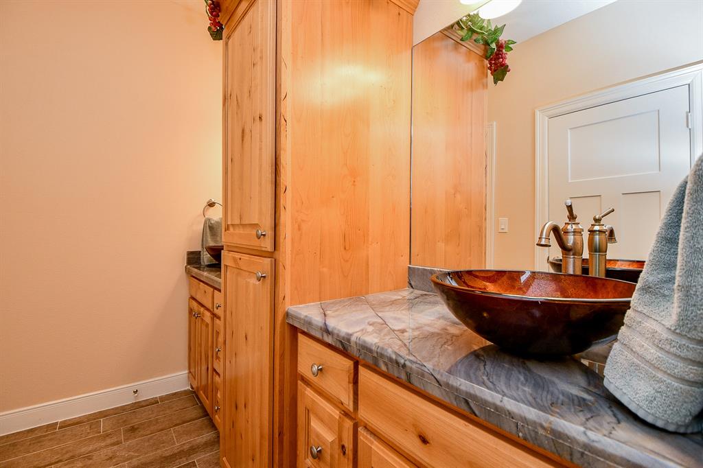 8520 Spell Road, Needville, Texas image 27