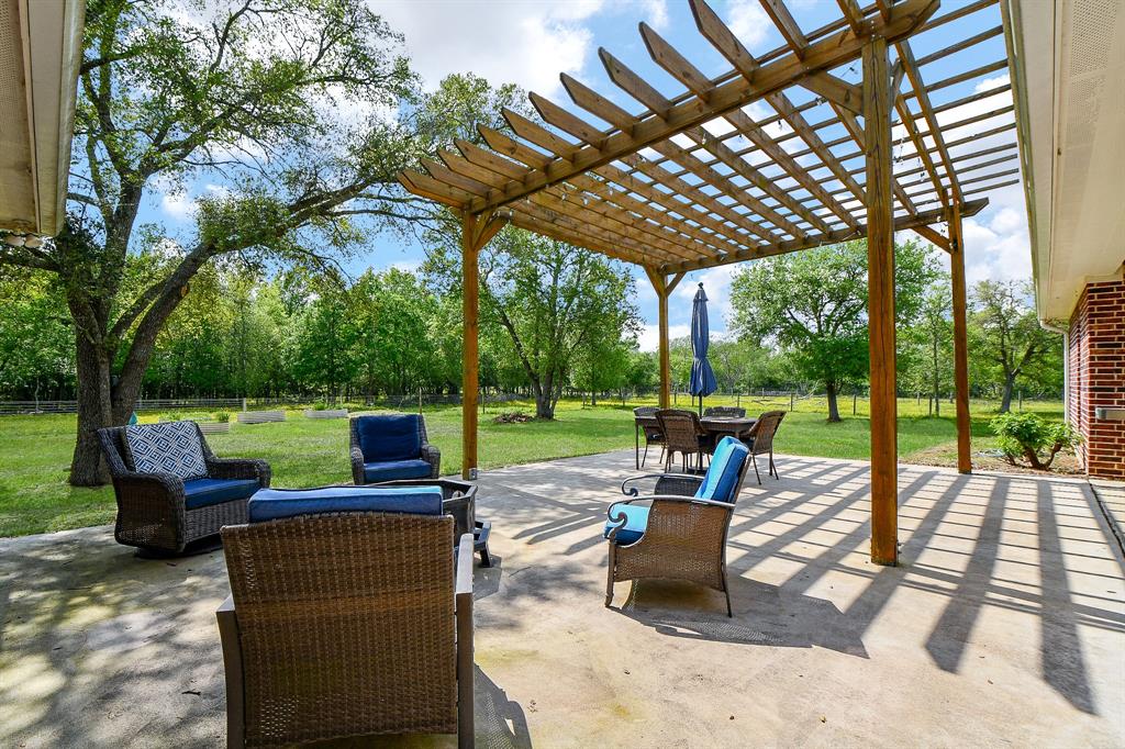 8520 Spell Road, Needville, Texas image 31
