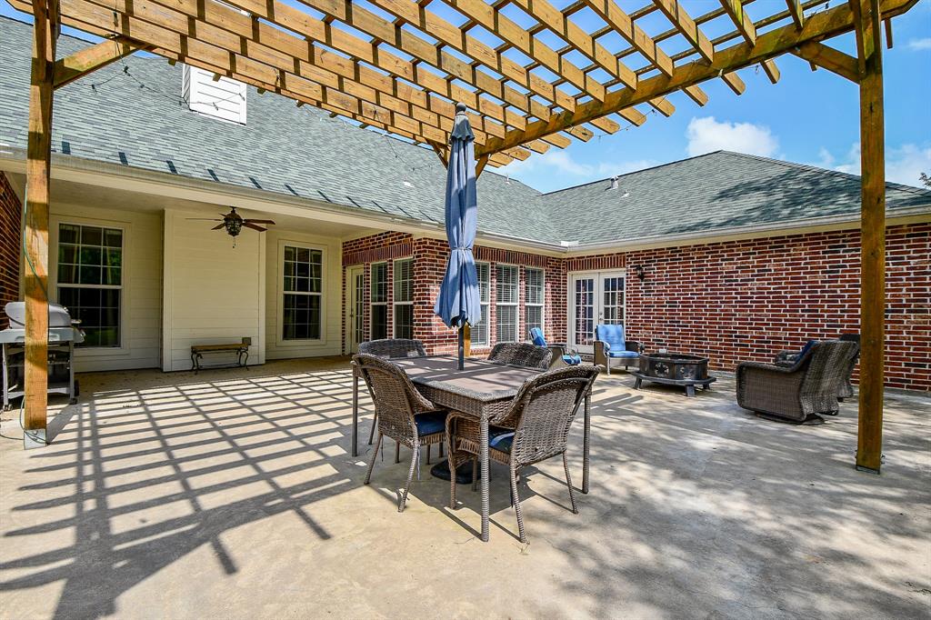 8520 Spell Road, Needville, Texas image 30
