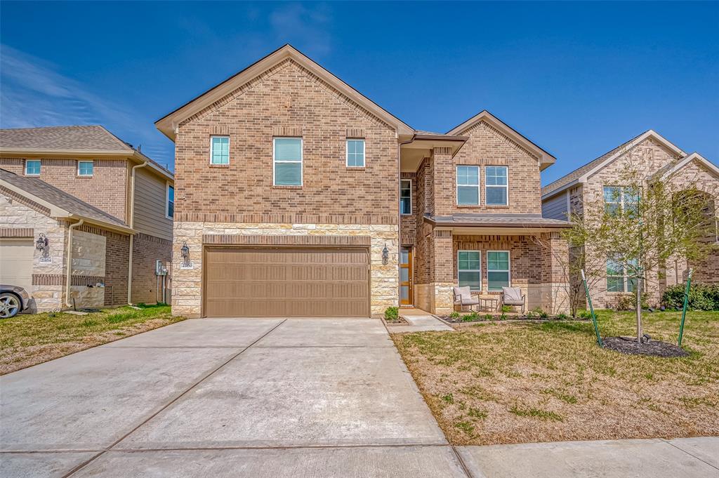 21450 Petherton Drive, Tomball, Texas image 1