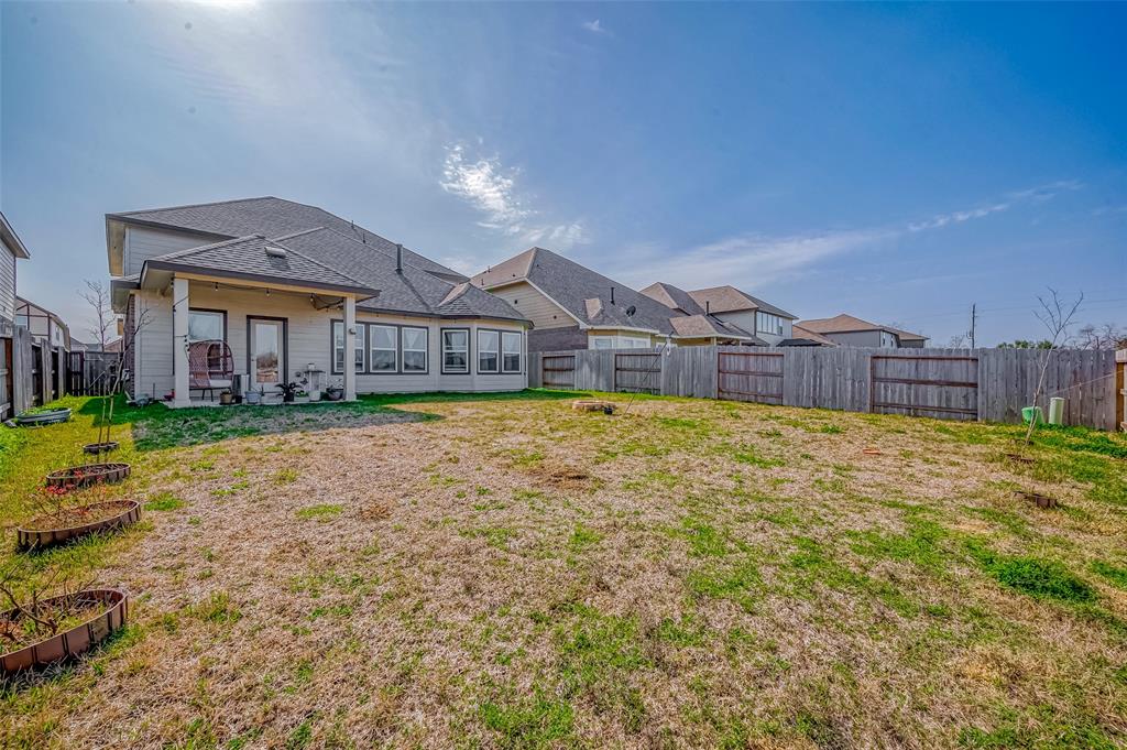 21450 Petherton Drive, Tomball, Texas image 48