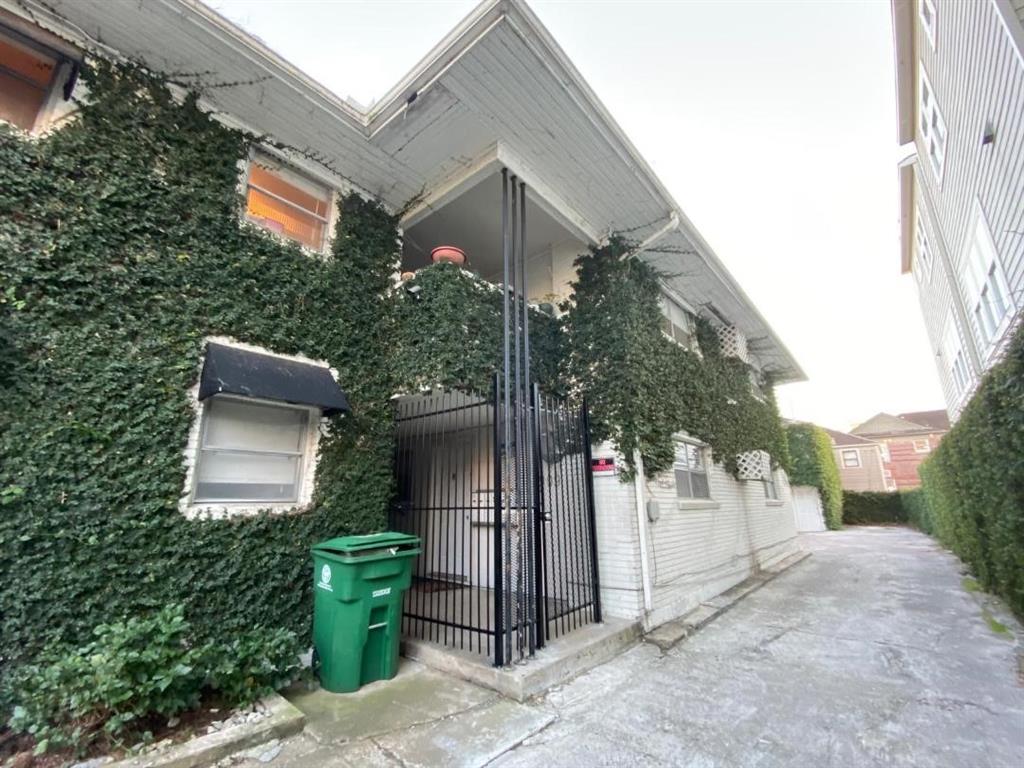 1909 Colquitt Street 3