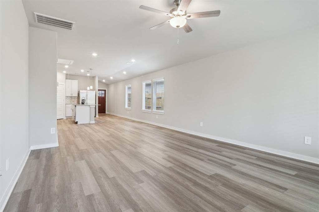 16813 Harvest Grove Lane, Conroe, Texas image 8