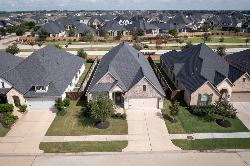 6930 Goldstrum Way, Katy, Texas image 6