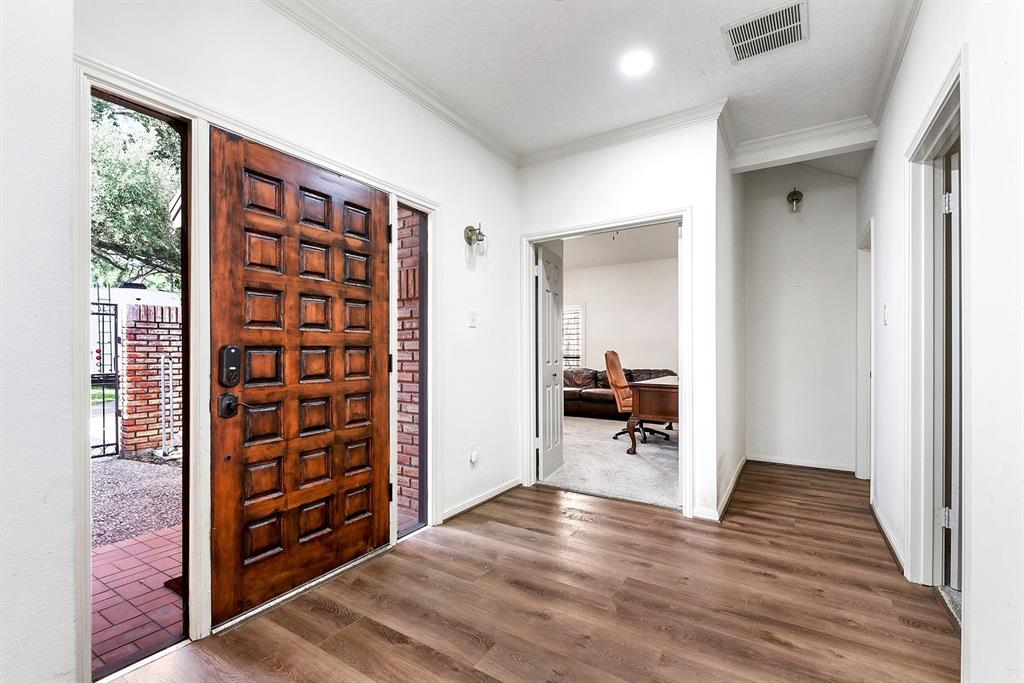 6014 Franz Court