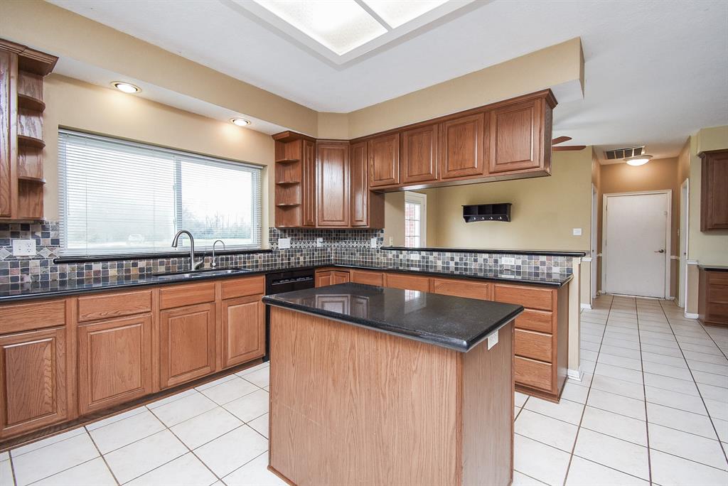 3714 Blackberry Circle, Missouri City, Texas image 17