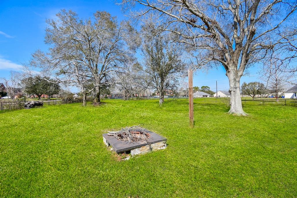 3714 Blackberry Circle, Missouri City, Texas image 44