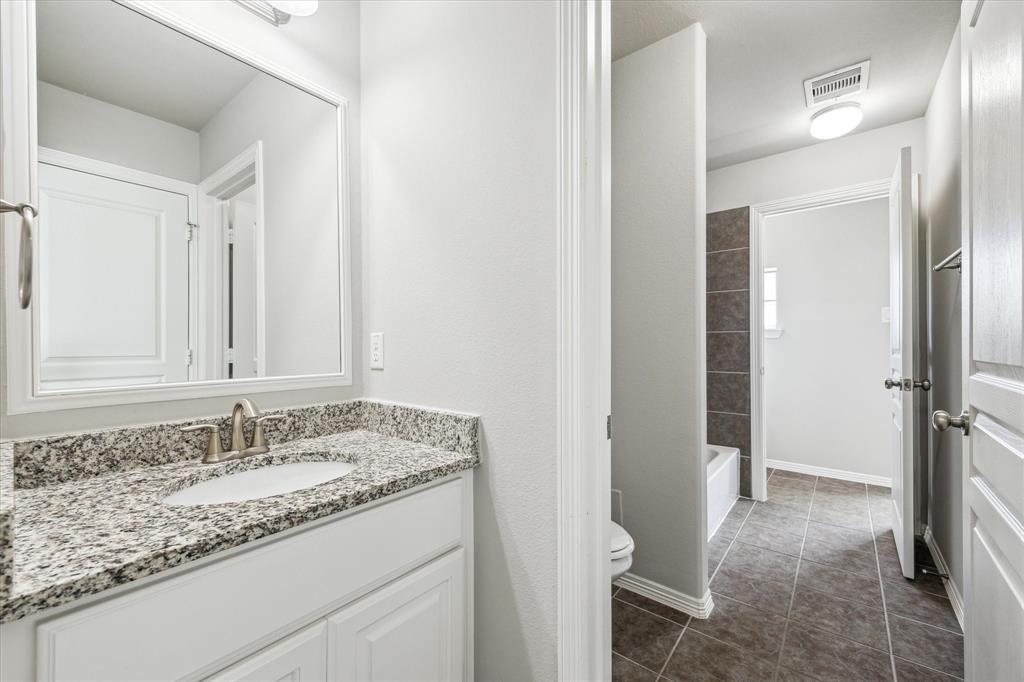807 W 23rd Street, Houston, Texas image 24