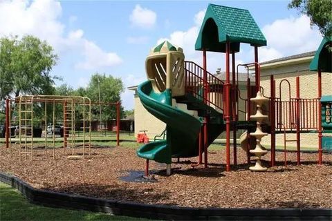 615 S F St Harlingen TX 78550