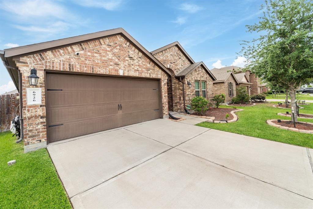 6926 Ithaca Heights Lane