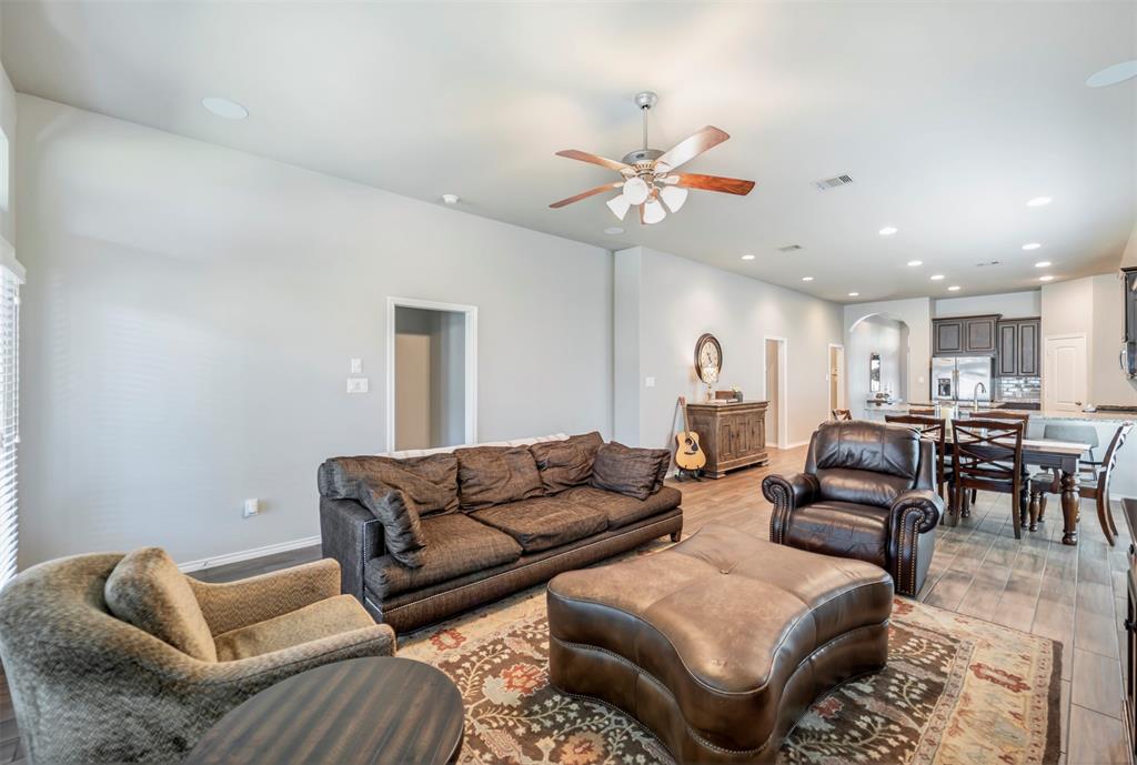 211 Clementine Court, Montgomery, Texas image 11