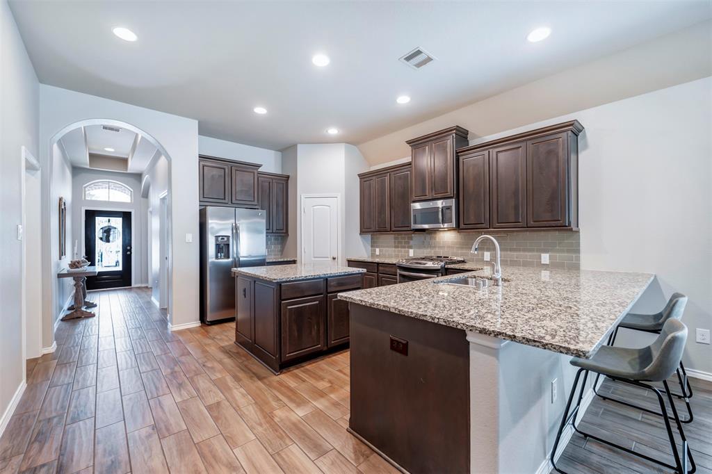 211 Clementine Court, Montgomery, Texas image 5