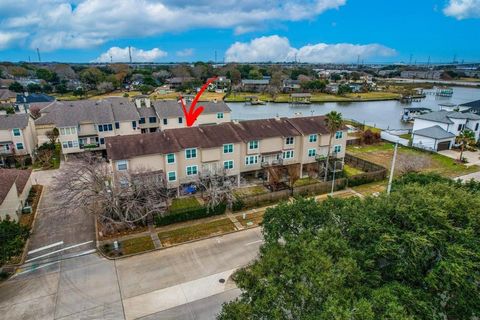 A home in Seabrook