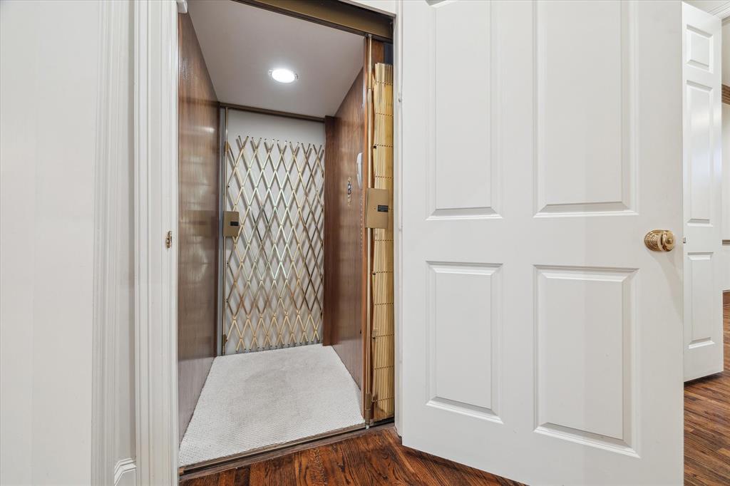 5079 Cedar Creek Drive, Houston, Texas image 37