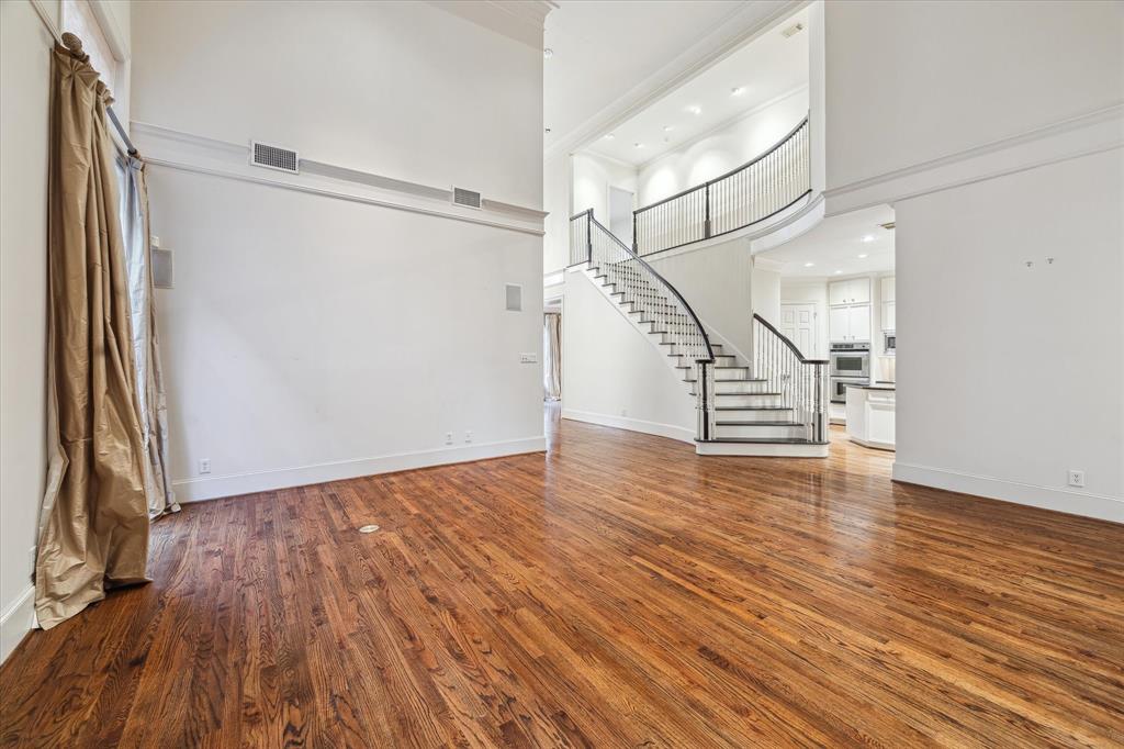 5079 Cedar Creek Drive, Houston, Texas image 11