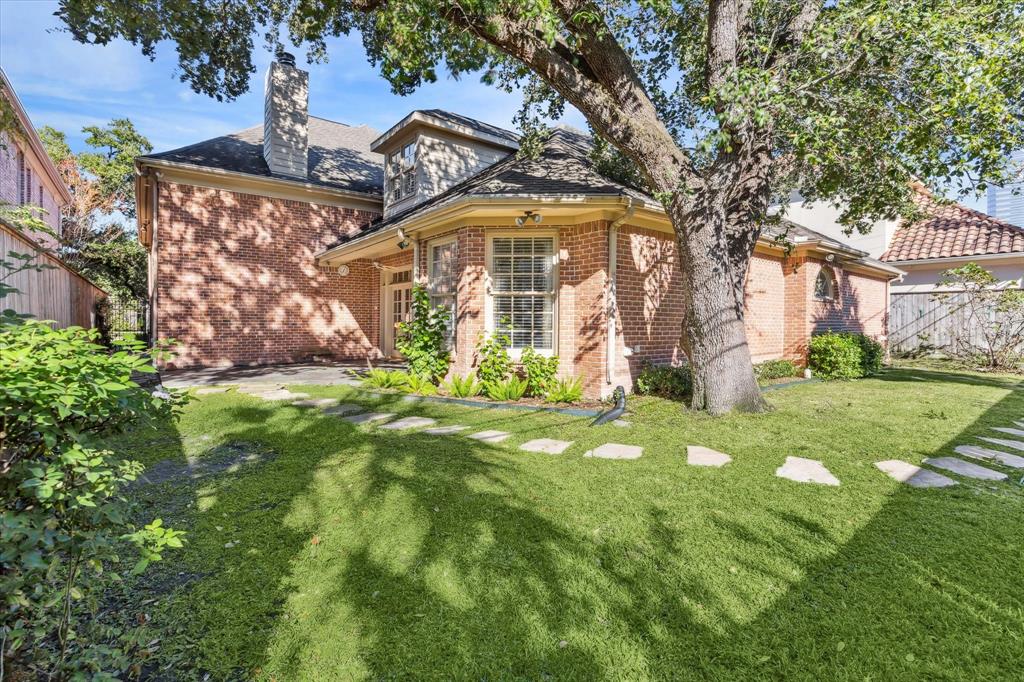 5079 Cedar Creek Drive, Houston, Texas image 2