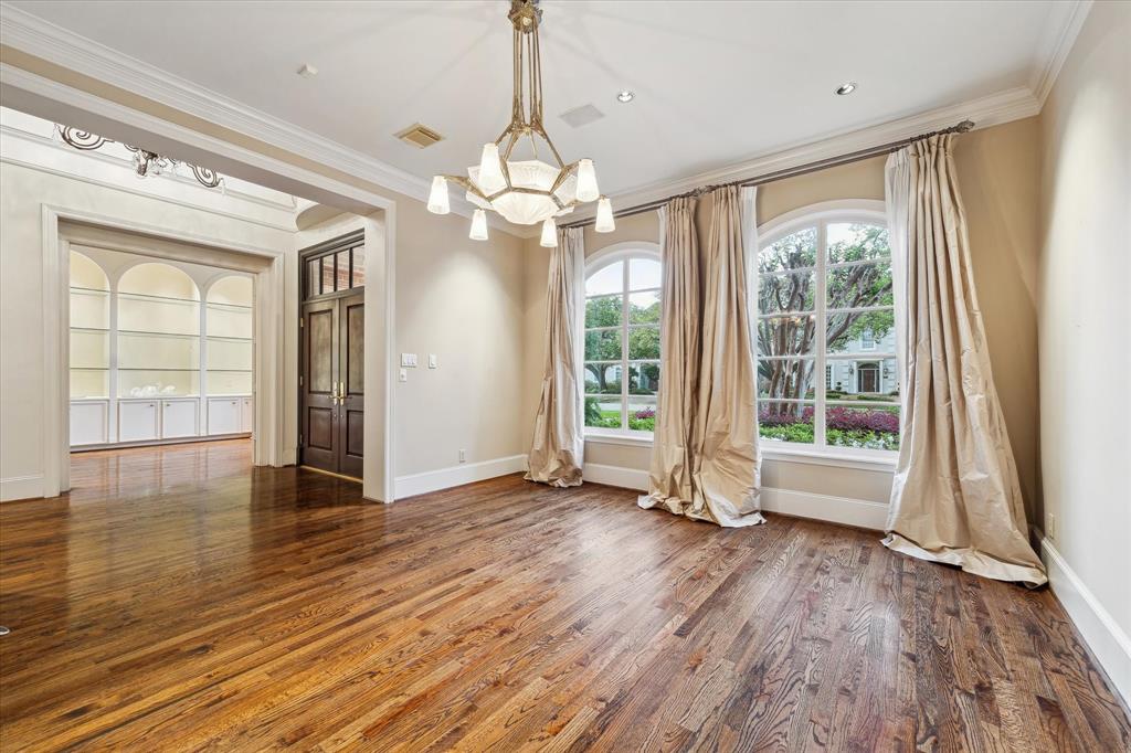 5079 Cedar Creek Drive, Houston, Texas image 6