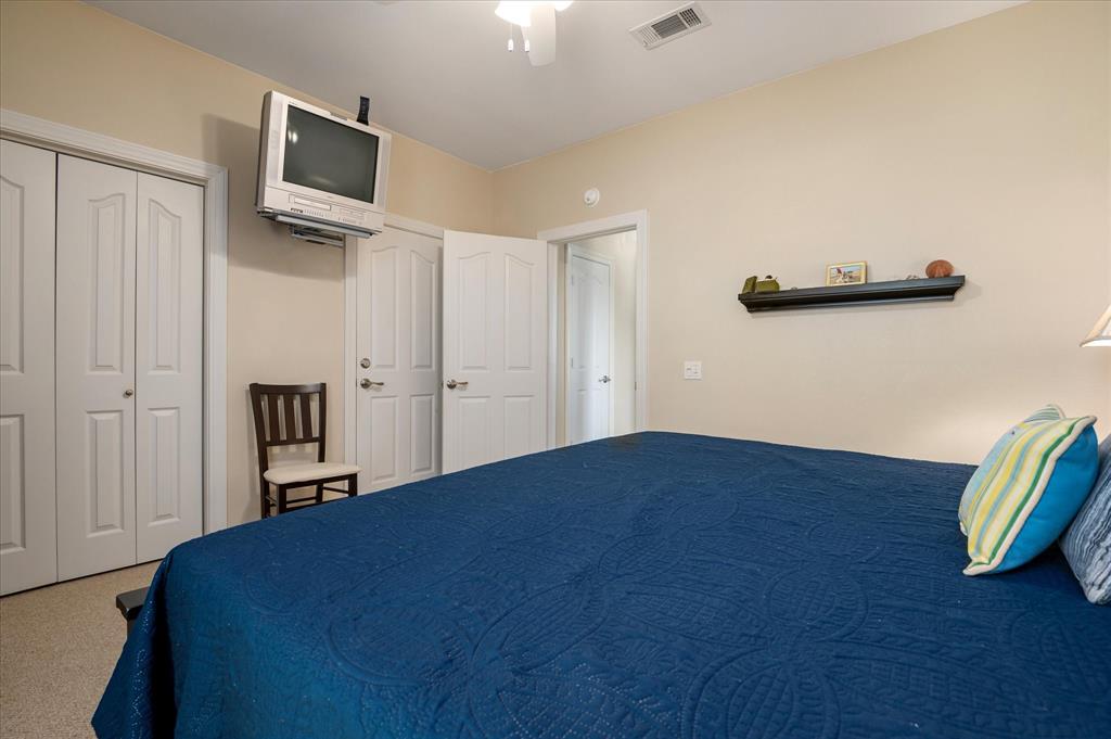 138 Verdia Drive, Crystal Beach, Texas image 46