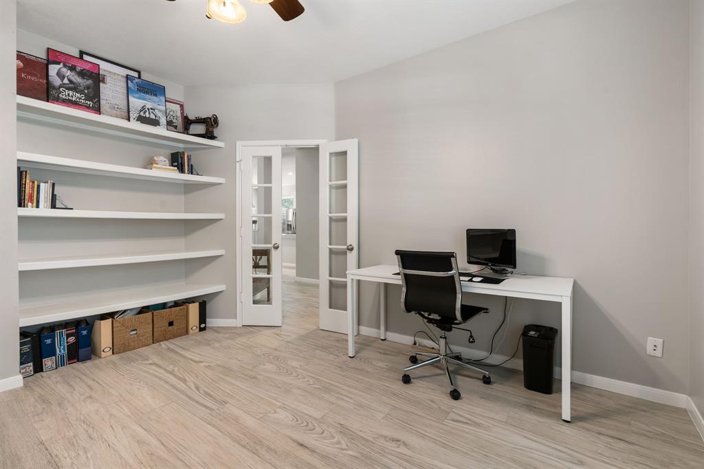 78 W Sandalbranch Circle