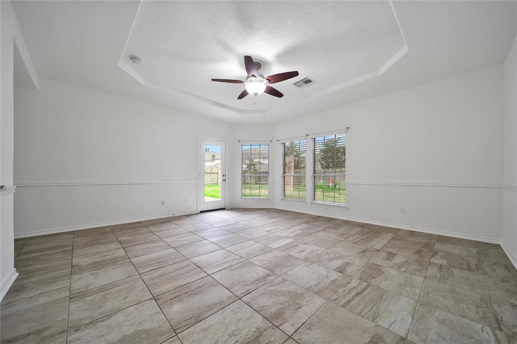714 Stubbs Bend Drive, Rosenberg, Texas image 16