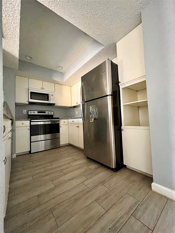 2830 S Bartell Street #210, Houston, Texas image 7