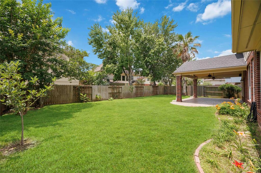 4702 Plato Park Drive, Sugar Land, Texas image 37