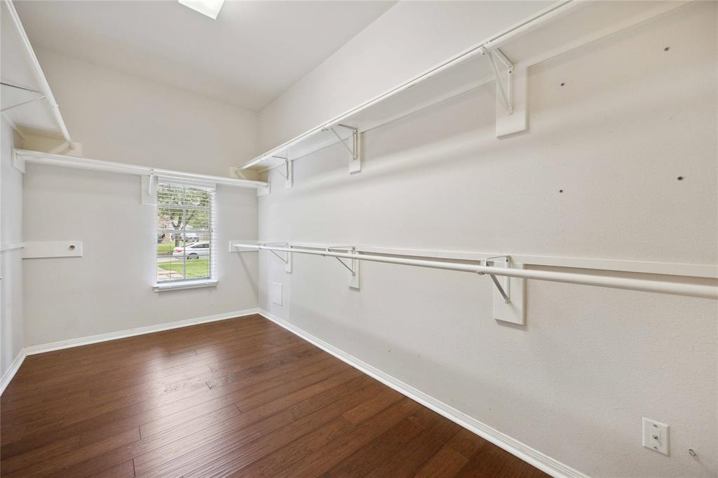 4702 Plato Park Drive, Sugar Land, Texas image 23