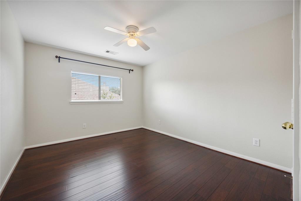 4702 Plato Park Drive, Sugar Land, Texas image 32