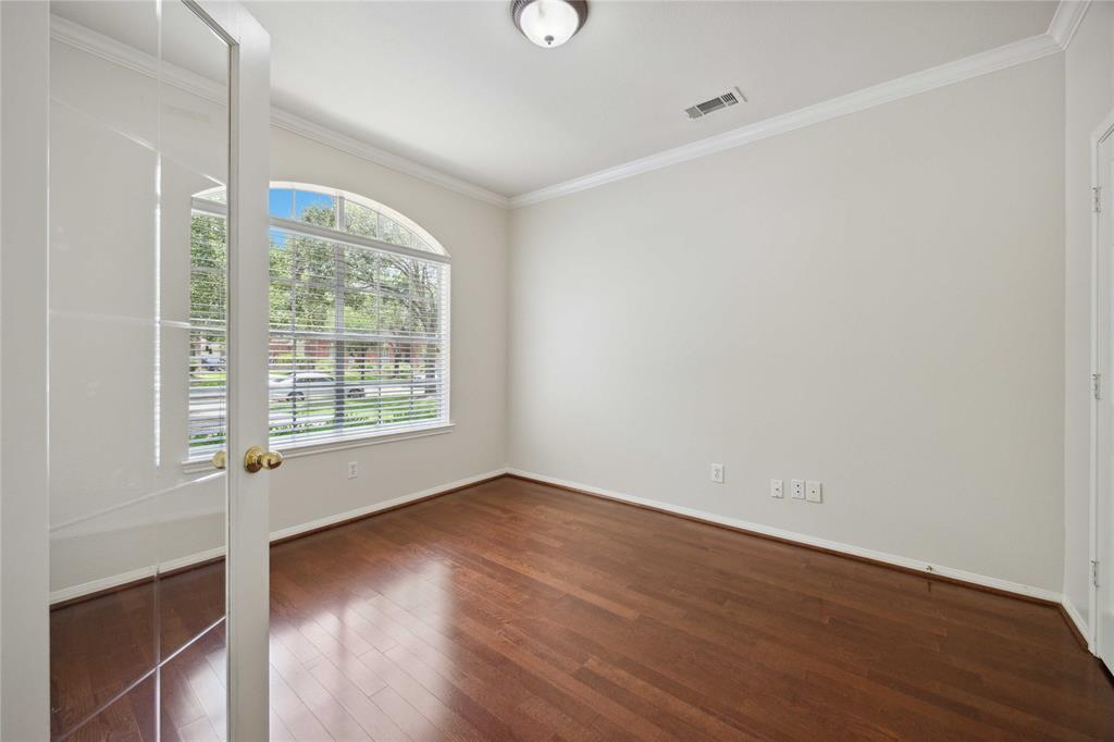 4702 Plato Park Drive, Sugar Land, Texas image 16