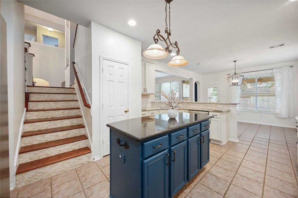 4702 Plato Park Drive, Sugar Land, Texas image 12