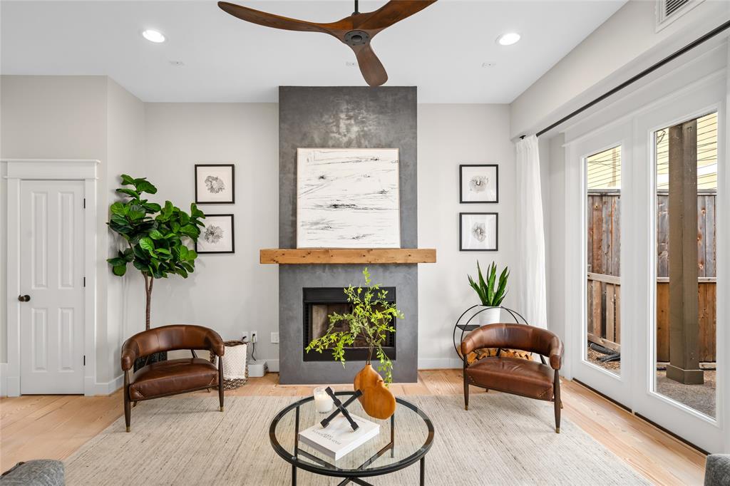 1728 Nicholson Street, Houston, Texas image 6