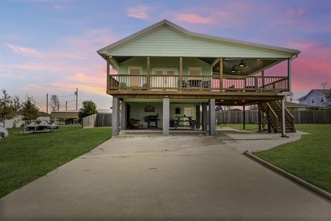 A home in Onalaska