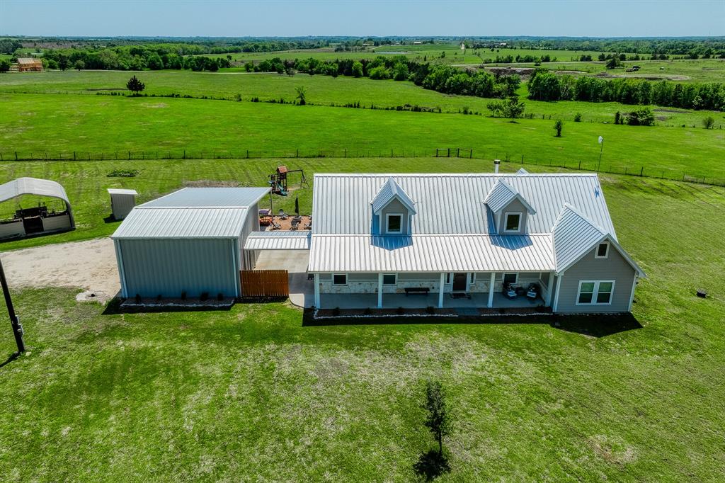5188 Chadwick Hogan Rd, Chappell Hill, Texas image 1