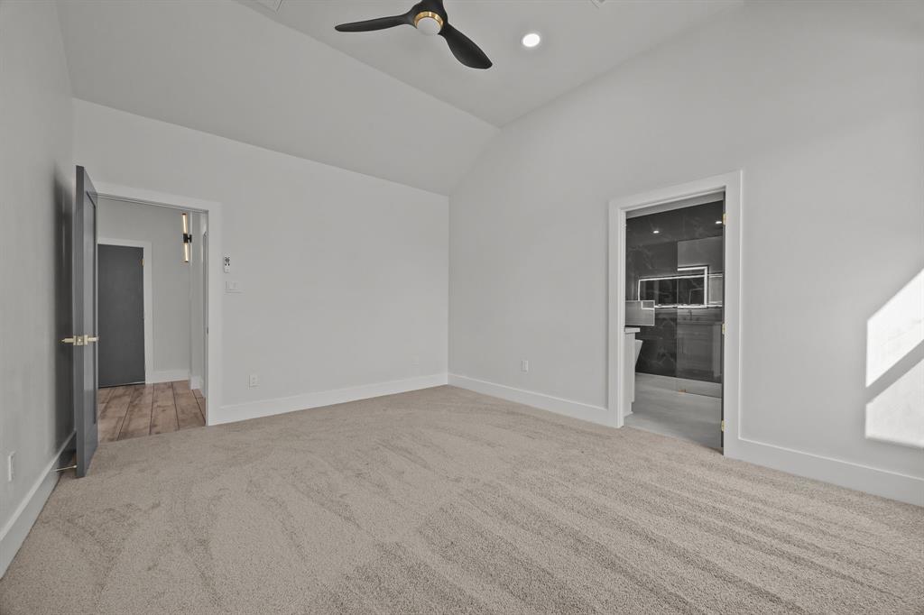 30 N Pine Harbour Drive, Coldspring, Texas image 11