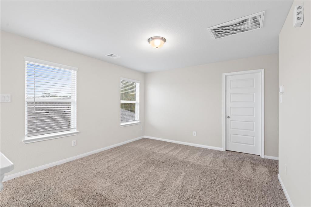 7051 Silverleaf Oak Street, Conroe, Texas image 21