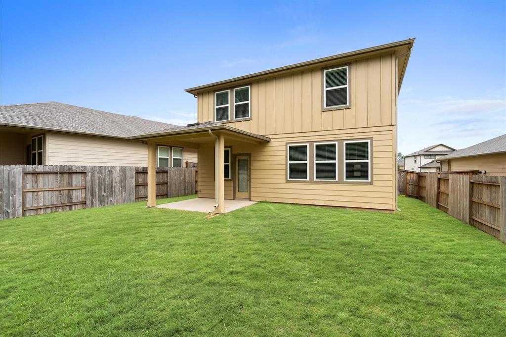 7051 Silverleaf Oak Street, Conroe, Texas image 27