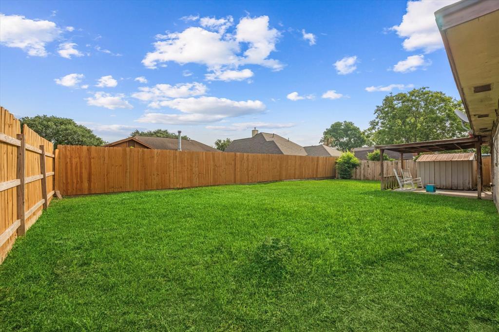 11731 Bexar Drive, La Porte, Texas image 23